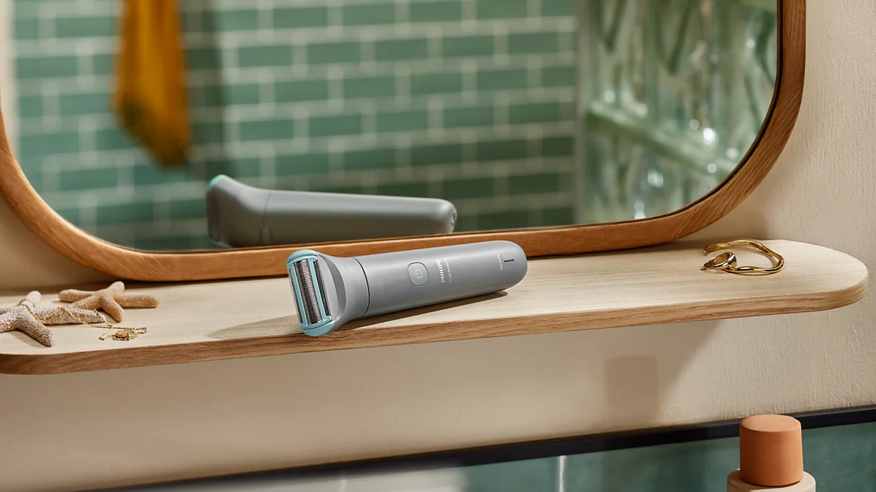 Body Groomer with a triple protection shaving system. - صورة 8