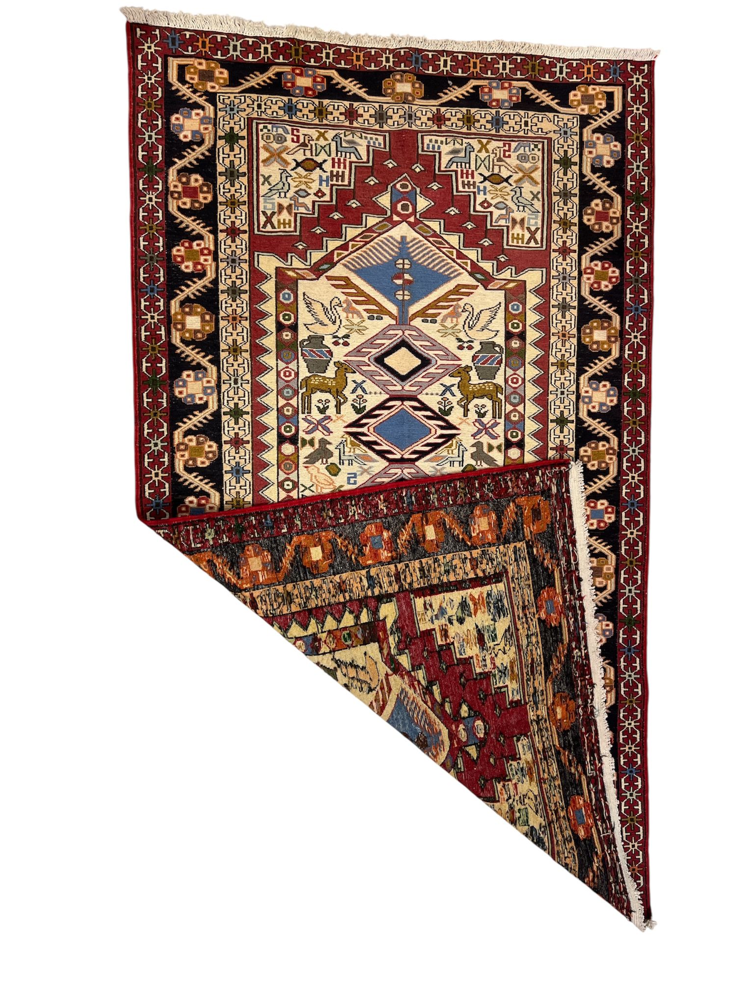 שטיח יוקרתי 210x122 ס"מ – צמר שמנת עם מוטיבים אמנותיים