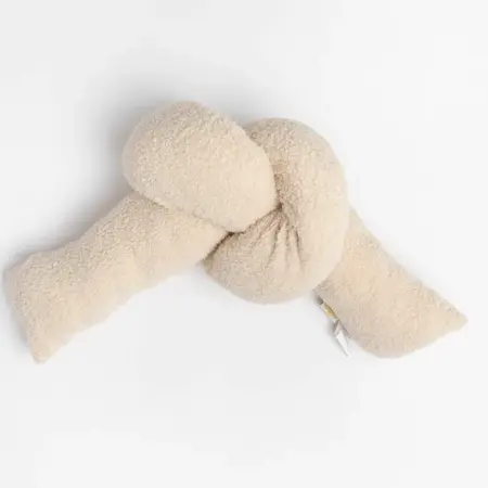 Vandal pillow – bg