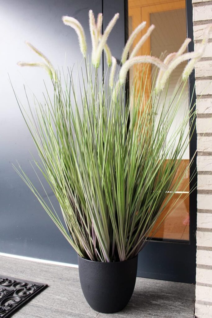 Flair Flower Foxtail Pot Artificial - White