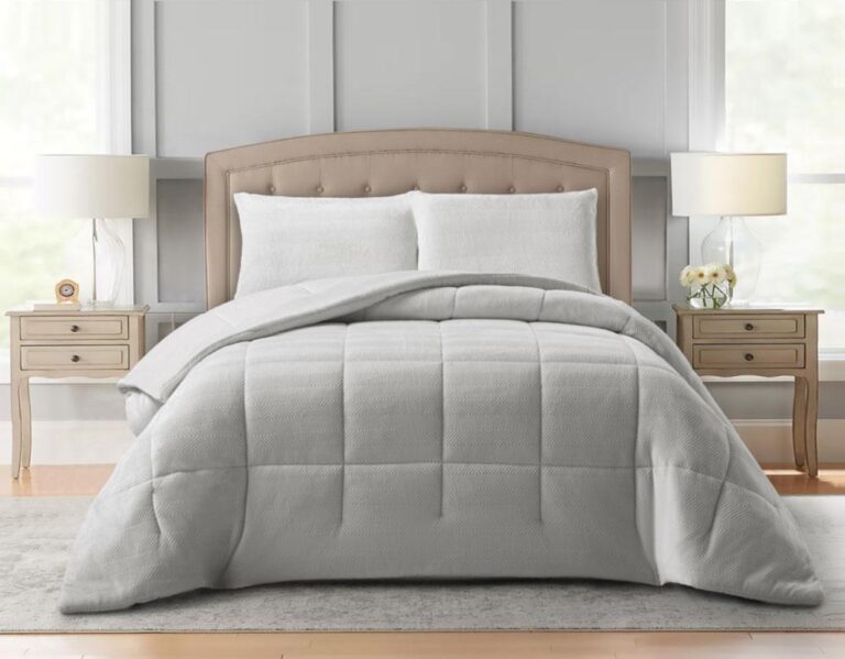 أطقم أغطية سرير ناعمة وأنيقة – جولي جراي