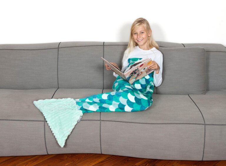 Deluxe Kids TV Blanket One Size – Sirena Kids Aqua