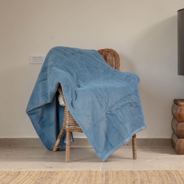 Samos Blue Winter Blanket