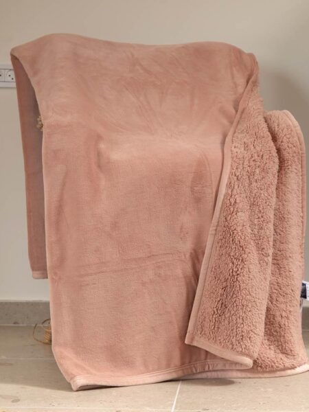 שמיכת ורדים חורפית של סאמוס