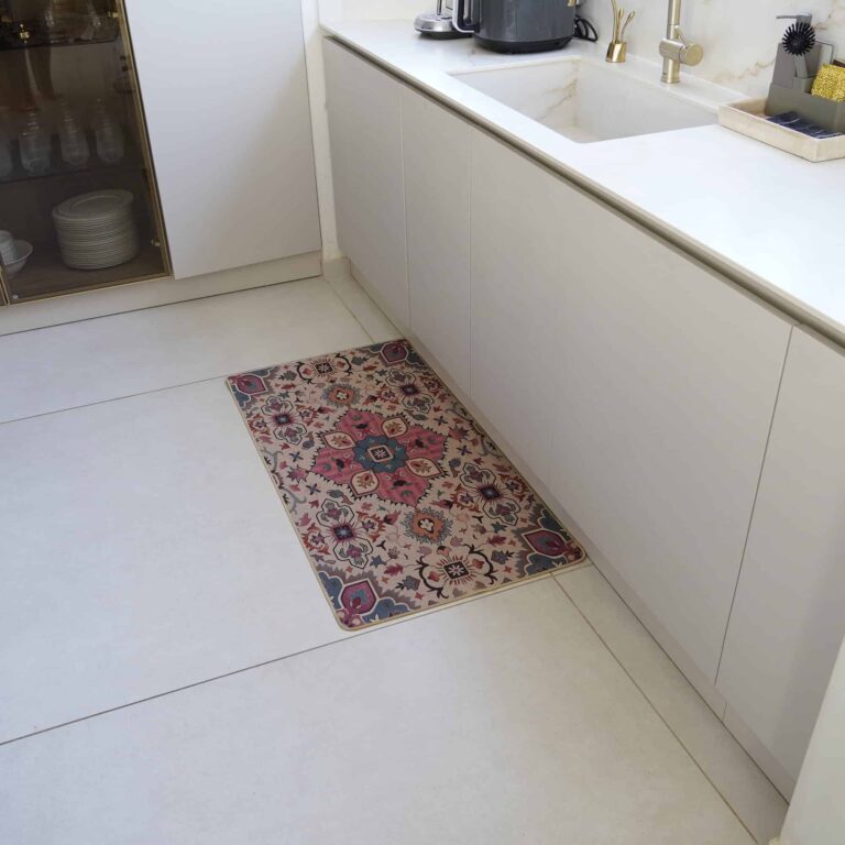 שטיח טנסי נגד החלקה – דגם 64