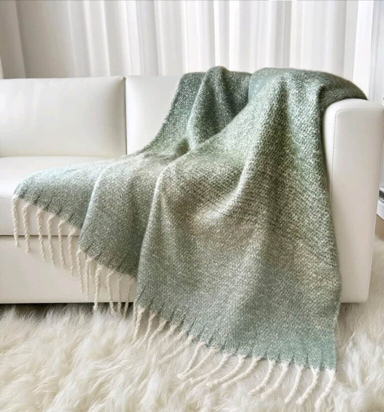 Cassandra Blanket | Bedspread Model 5