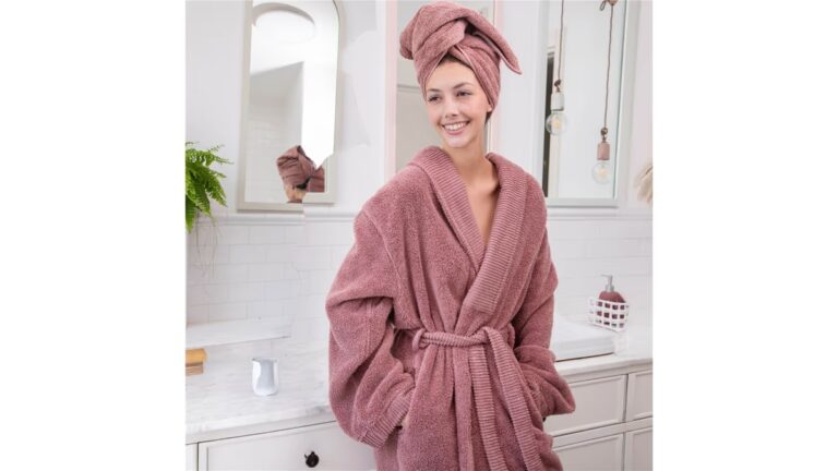 روب حمام أنيق (وردي)